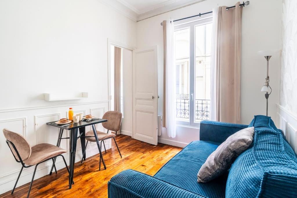 Appartement Blue 1 Bedroom #montparnasse #alesia Parijs